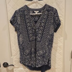 Lucky Brand Navy and White Floral Blouse